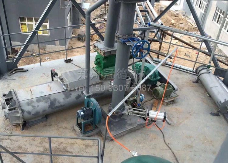 冠德灰?guī)旄墒叫痘移?chē)散裝機(jī) 冠德灰?guī)旄墒叫痘移?chē)散裝機(jī)